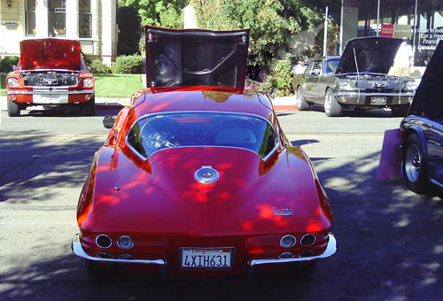 1966 Corvette, back